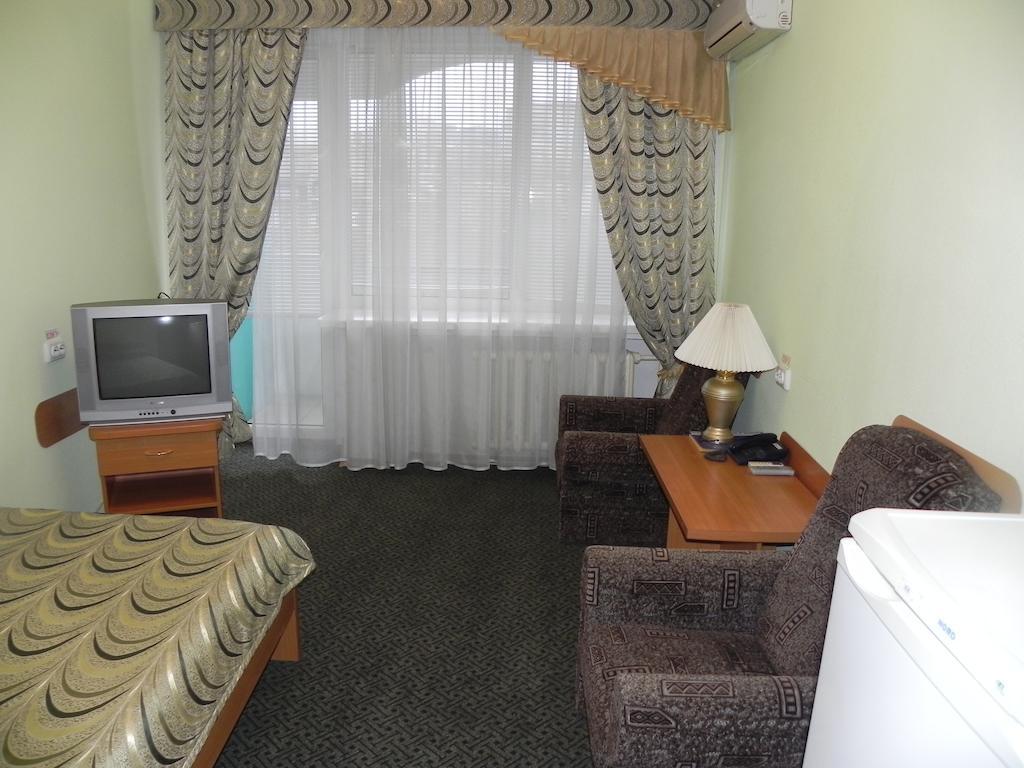 Rassvet Hotel Dnipro Phòng bức ảnh